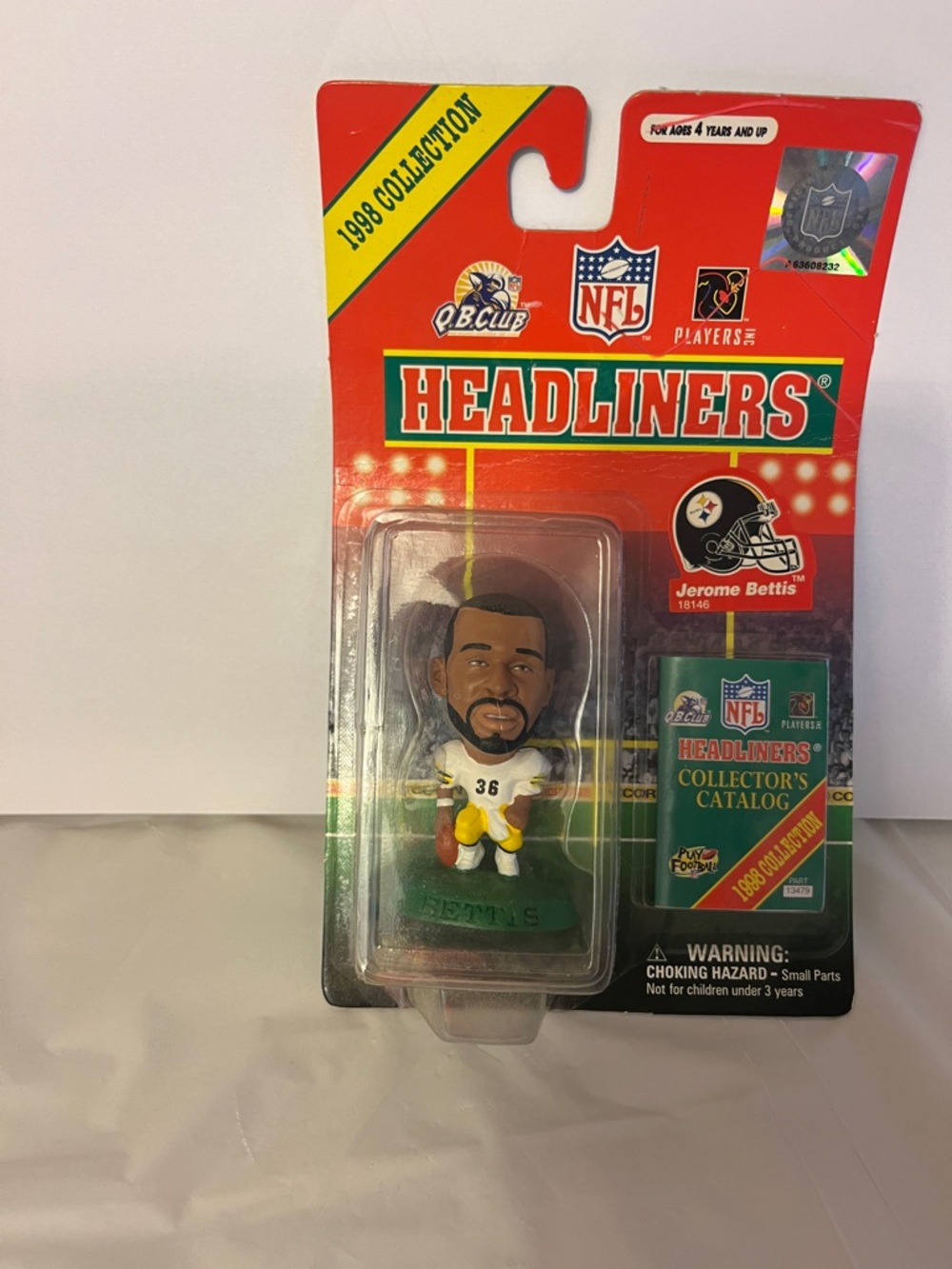 Jerome Bettis Collectible Figure - Black & Yellow Pittsburgh Steelers